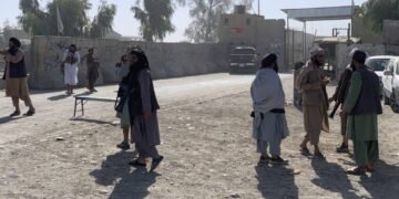 پاکستان و طالبان اۉرته‌سیده ینه بیربار تۉقنه‌شوو یوز بېرگن