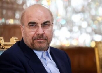 محمدباقر قالیباف: دېنگیز قملی دوام اېتگن تقدیرده هرمز بۉغازی آچیلمه‌یدی