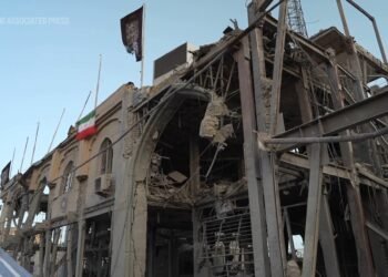 امریکا رسمیلری ایران‌ده قوله‌ب توشگن ینه بیر پیلوت قوتقریلگنیدن خبر بېردی