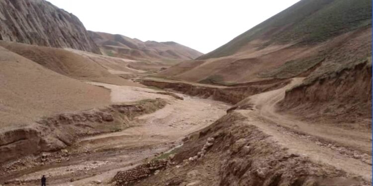 طالبان سوو و برق وزیرلیگی: فاریاب‌ده ایکّی سوو توغانینی تېکشیریش ایشلری اۉتکزیلدی