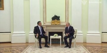 قیرغیزستان و روسیه دولت رهبرلری اوچره‌شیب ایکّی تامانلمه مناسبتلر حقیده صحبت‌لشدی