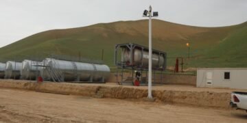 طالبان‌ تامانیدن زمرد سای کانی‌دن نفت ایشلب چیقریش باشلندی