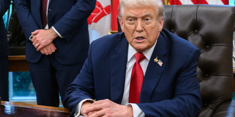 دونالد ترمپ ینه بیربار ایران هسته‌ای قورالگه قۉل تاپمسلیگینی تاکیدله‌دی