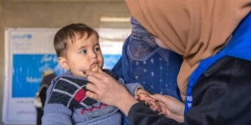 بیرلشگن ملتلر تشکیلاتی افغانستانده ۲۵ مینگ‌دن آرتیق عایله‌گه نقد پول یاردم بېرگنیدن خبر بېردی