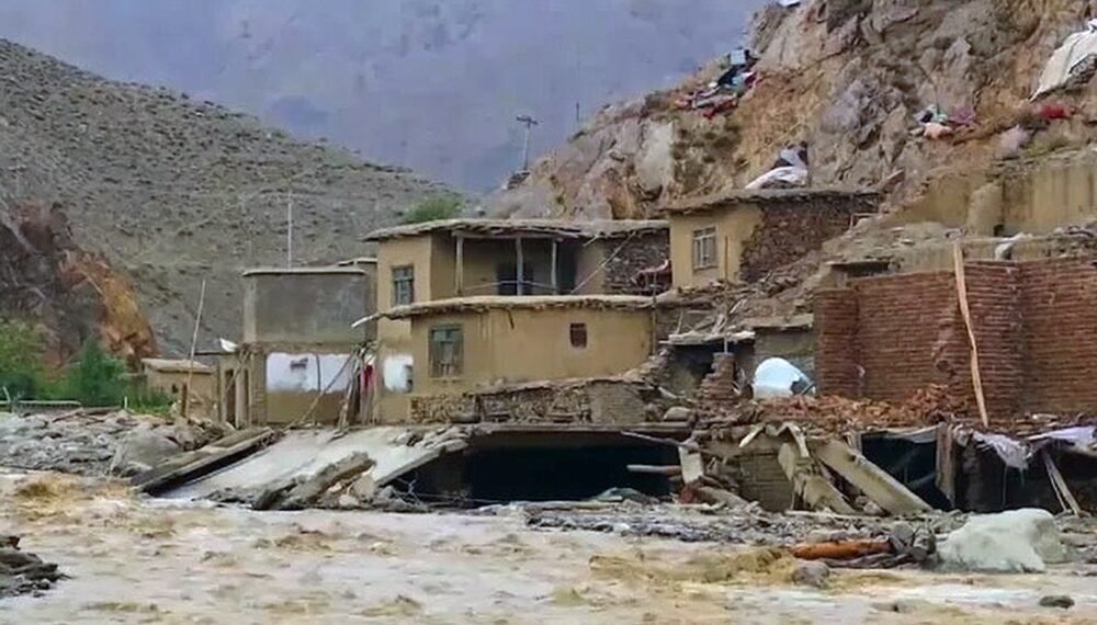 مملکت بۉیلب اۉتکن ۲۴ساعت جریانیده طبیعی واقعه‌لر طفیلی ۲۲ کیشی جان بېرگن