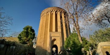 طغرل منارهسی سلجوقیلر دوری نینگ اېسدهلیگی