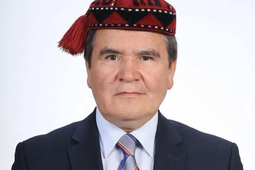 استاد لبیب: علم و ادب یۉلیده یېتکچی شخص