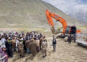 پنجشیر – تخار قتناو یۉلی قوریلیش ایشی ۴۵۱ میلیون افغانیدن آرتیق خرجت بیلن باشلندی