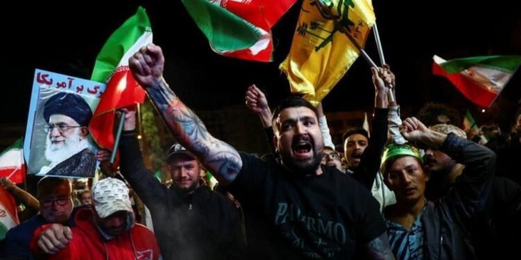 ایران و امریکا آتیش-کېسین کېلیشووی؛ ایکّی تامان هم غلبهنی تیلگه آلماقده