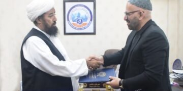 طالبلر قند‌هارده فلورایت کانینی قزیب آلیش بۉییچه‌ شرطنامه‌نی خصوصي شرکت بیلن امضاله‌دی