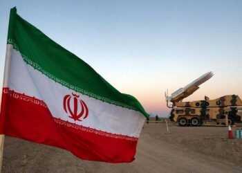 ایران حربی‌لری امریکانینگ بیر دُرونینی اوریب توشیرگنیدن خبر بېردی