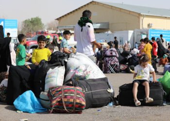 افغانستان مهاجرلر قیتیب کېلیش ییریک تۉلقینی‌گه گواه؛ بو اولکه جمعیتی ۱۲ فایز کۉپه‌یگن