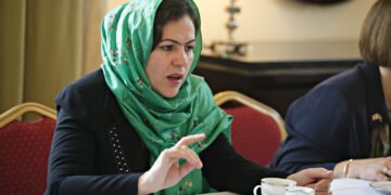 فوزیه کوفی: طالبلر اوییمنی باسیب آلیب یقینلریمنی حبسگه آلگن