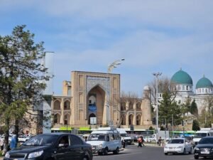 کۉکلداش مدرسه‌سی تاریخ و بیلیم مرکزی