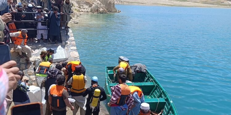 طالبلر معلوماتی؛ سۉنگّی ایکّی یریم آیده ۷۵ کیشی سووگه چۉکیب جان بېرگن