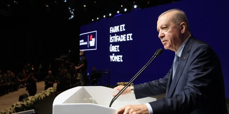 جمهور رییس اردغان: احتمالي سبوتاژلرگه قرشی هوشیار بۉلیش کېره‌ک