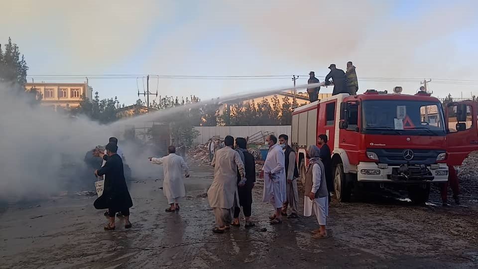 طالبان ایچکی ایشلر وزیرلیگی: هرات‌ده یانغین عاقبتیده ۲۰ میلیون افغانی زیان اۉرته‌گه کېلگن