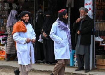 آزادلیک جبهه‌سی هرات‌ده طالبان محستب‌لریدن بېش کیشی‌نی اۉلدیریب و یره‌لنتیرگن