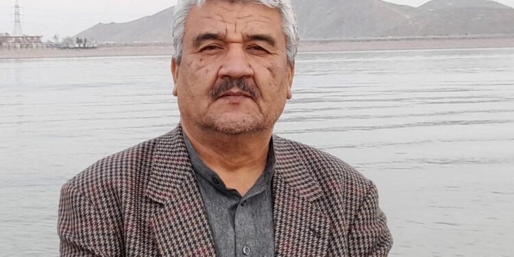 محمد عالم مرآت: خلق یوره‌گیدن اۉرین آلگن صنعتچی