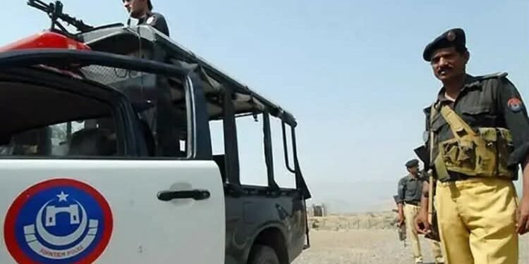 پاکستاننینگییتکیرمهلری، خیبر پختونخواهده آلتی تروریست اۉلدیریلگنیدن خبر بېرگن
