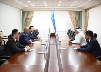 اۉزبېکستان و قطر وکیللری افغانستان خصوصیده سۉزلشوولر منتظم دوام اېتیشینی تاکیدلدی