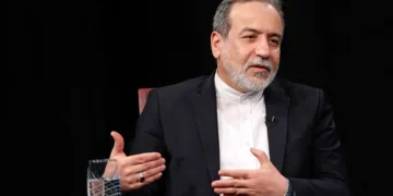 عراقچی لبنان‌ده اۉت آچیشنی تۉخته‌تیشنی بوزیلیشیدن آگاهلنتیردی
