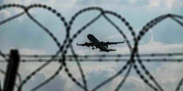 آلماننینگ تاز نشری: آلمان گناهسیز افغانستانلیک مهاجرلرنی هم دېپورت قیلماقده