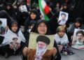 ایران سابق رهبری‌نینگ دفن مراسمی رسمی باشلنگن
