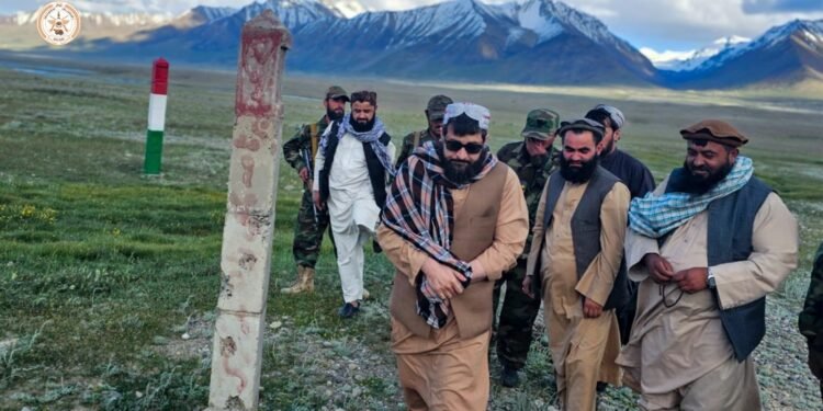 بدخشانده طالبان رسمیلری حضوری؛ طالبان مدافعه وزیرینینگ بدخشاندهگی سفری اعلام قیلیندی