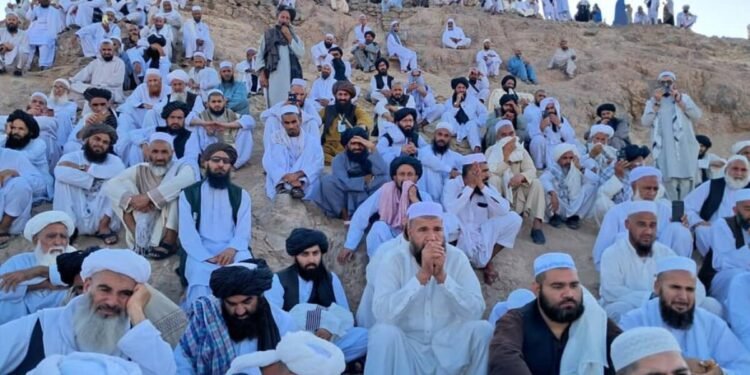 حج وزیری: هر بیر زیارتچیگه اوچ مینگ۲۲۳ افغاني قَیتریب بېریلهدی