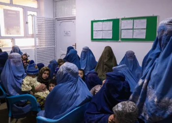 اوچا:۵.۷ میلیون باله‌ و آنه‌ اوچون آزیقلنتیریش دستورلری خوف آستیده