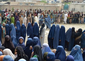 انسان حقلری تشکیلاتی: افغانستان‌ده آچرچیلیک بحرانی چوقورلشماقده