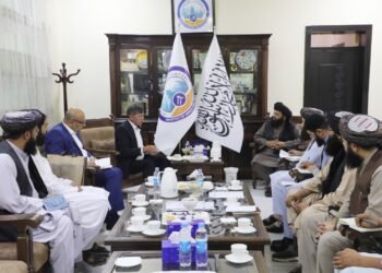 طالبان کانلر وزیرلیگی ادعاسی: اۉزبېکستان اېلچیسی طالبان یوتوقلرینی قدرله‌گن