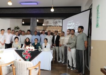 برلین‌ شهریده «تورکمن‌لر مدنیت کونی» نشانلندی