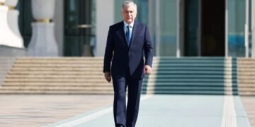 اۉزبېکستان جمهور باشلیغی قیرغیستانگه یۉل آلدی