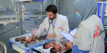 مزارشریفده بیر یاش عیال بېش اېگیزگ چقهلاق دنیاگه کېلتیردی
