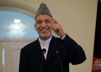 کرز‌ی: مستقللیک نینگ کفالتی – بیلیملی یاشلر