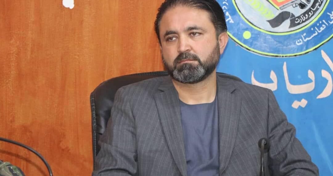 نقیب‌الله فایق: تخارده طالبان ناقللرگه یېرلرینی تاپشیرمه‌گنلرنی اۉلیم بیلن تهدید قیلگن