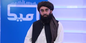 طالبلر: امریکا بیلن یخشی مناسبتلر اۉرنهتیشنی ایستهیمیز