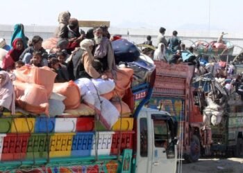طالبان اۉتگن کون یوزلب مهاجر عایله افغانستانگه قیتریلگنیدن خبر بېردی