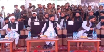 فاریاب‌ده طالبلر بیره‌می؛ طالبلر‌نینگ اۉزبېک مقاملری نېگه اۉز تیللریدن بیزار دیر؟
