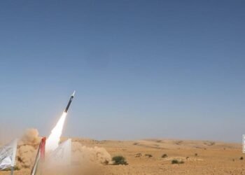قیزیل دېنگیزده سعودي نفت تانکری هجومگه اوچره‌دی