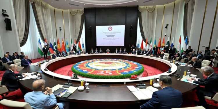 بېشککده شانگهای ییغینی؛ افغانستان انزواسی همان دوام اېتماقده