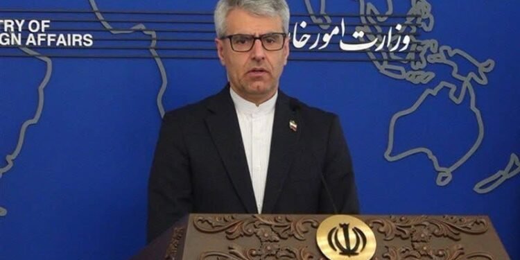 بقایی: امریکا توی مراسمیگه هجوم قیلیشی بیلن ینه اوروش جنایتیگه سبب بولدی
