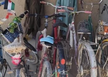 طالبان فاریابده بیر شخص‌نی اهالی بایسکللرینی اۉغیرلشده عیب‌لب اوشله‌دی