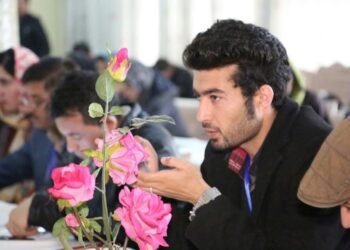 اۉزبېک تیلی و تاریخی میراثیگه قرشی سیاستنی قاره‌له‌یمیز!