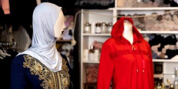 اتریش محکمهسی حجاب تقیقی بۉییچه قرار آلهدی