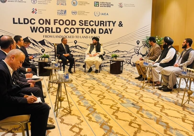 اېکینچیلیک وزیری اۉزبېکستان اېکینچیلیک وزیرلیگی رسمی دعوتی بیلن تاشکېنت‌گه باردی