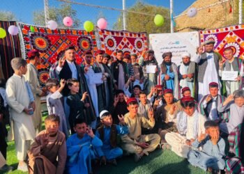 اۉزبېک تیلی بیره‌می؛ خلقی‌میزنینگ بیرلیگی و تاثیرینی عکس اېتتیرگن سنه