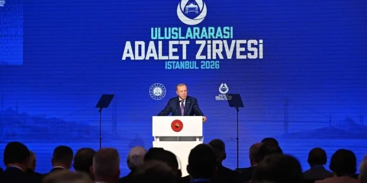 اردوغان: عدالت، دولت قوریله‌دیگن اساس دیر